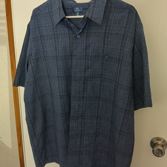New Men's Button Down - Picture 1 of 2